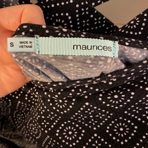 2/$15 Maurices Bell Sleeve Top - Picture 5 of 5